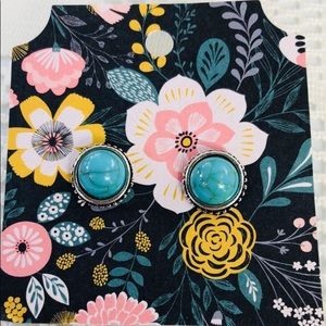 FREE earrings with purchase